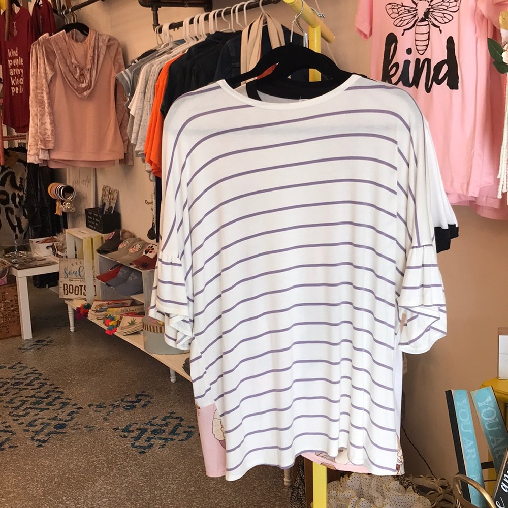 Loose flowy T-shirt with open back